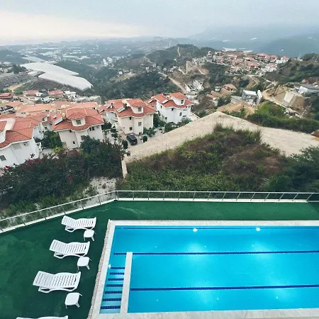 Business & Relax In Alanya, Privacy, Pool, 3 Floors, Top-class فندق