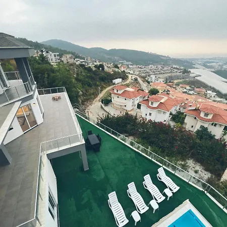 Business & Relax In Alanya, Privacy, Pool, 3 Floors, Top-class فندق