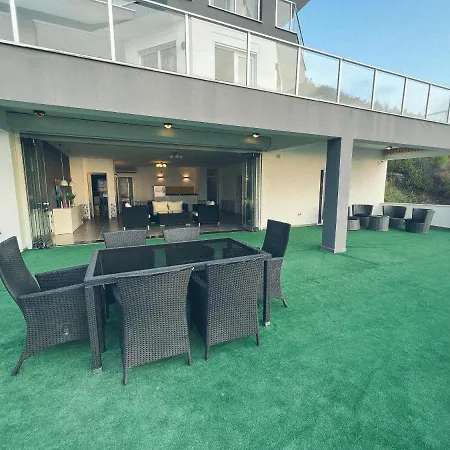 Business & Relax In Alanya, Privacy, Pool, 3 Floors, Top-class