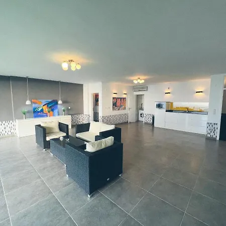 Business & Relax In Alanya, Privacy, Pool, 3 Floors, Top-class 4* Alanya