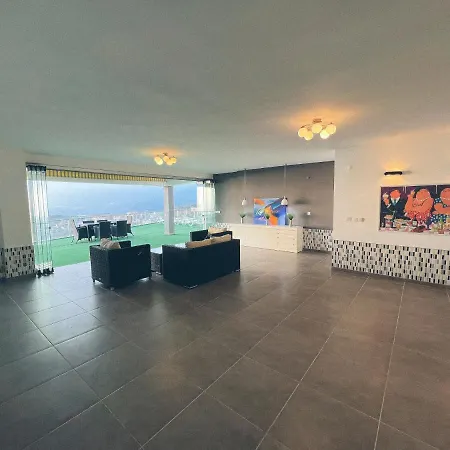 Business & Relax In Alanya, Privacy, Pool, 3 Floors, Top-class Hotel 4*
