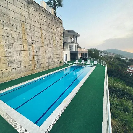 Business & Relax In Alanya, Privacy, Pool, 3 Floors, Top-class Hotel